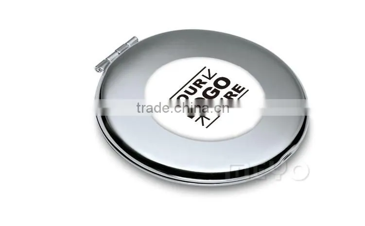 Classic folding metal reflected rounded makeup mirror