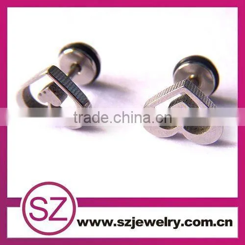 D95 stainless steel stud magnetic earrings