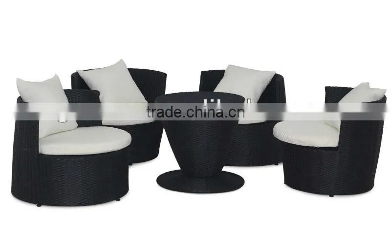 Granco KAL635 outdoor dining table set