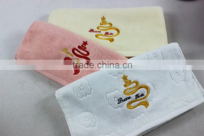 Cotton christmas machine embroidery design fancy hand towels