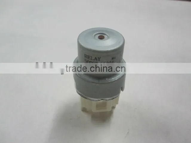 Types Of Electrical Relays 90987-02004 For Toyota Crown And Hiace