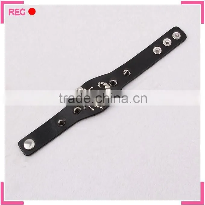 Men bracelet leather with Scorpion decoration, boys bangles and bracelets