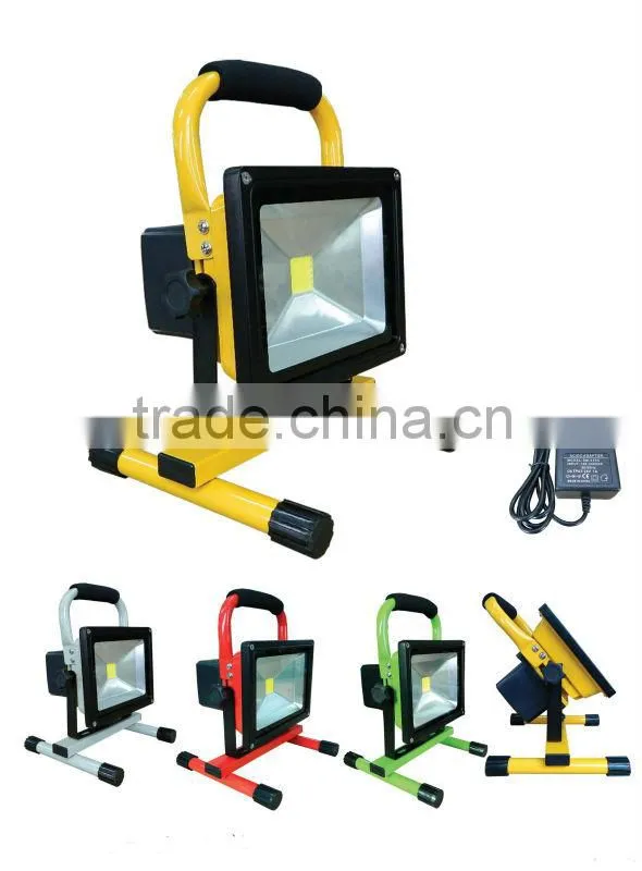 rechargeable led flood light,portable 20W portable flood light IP65 Car Charger emergency floodlight