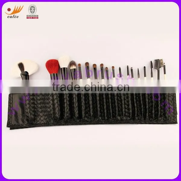 Cosmetic Brushes Set with Animal Hair and Synthetic Hair