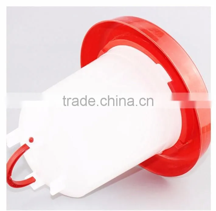 14 L Plastic Manual Poultry Drinker Chicken Farming Drinkers