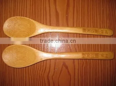 Producers directly wholesale all kinds of bamboo spoons