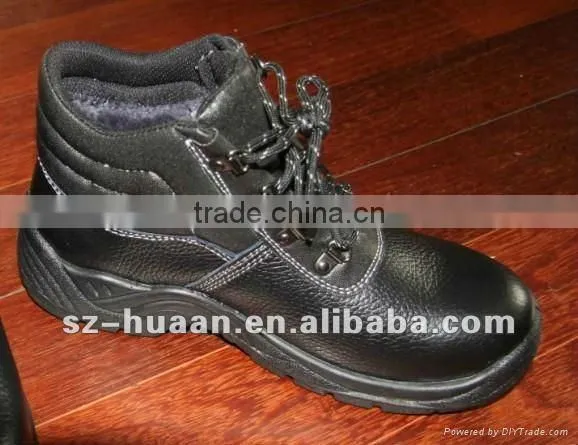 winter boots steel toe of construction safety shoes