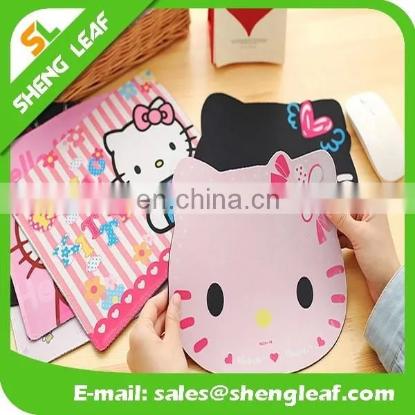 Custom hello kitty logo promotion nature rubber mouse pad