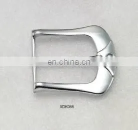 plain silver belt buckle