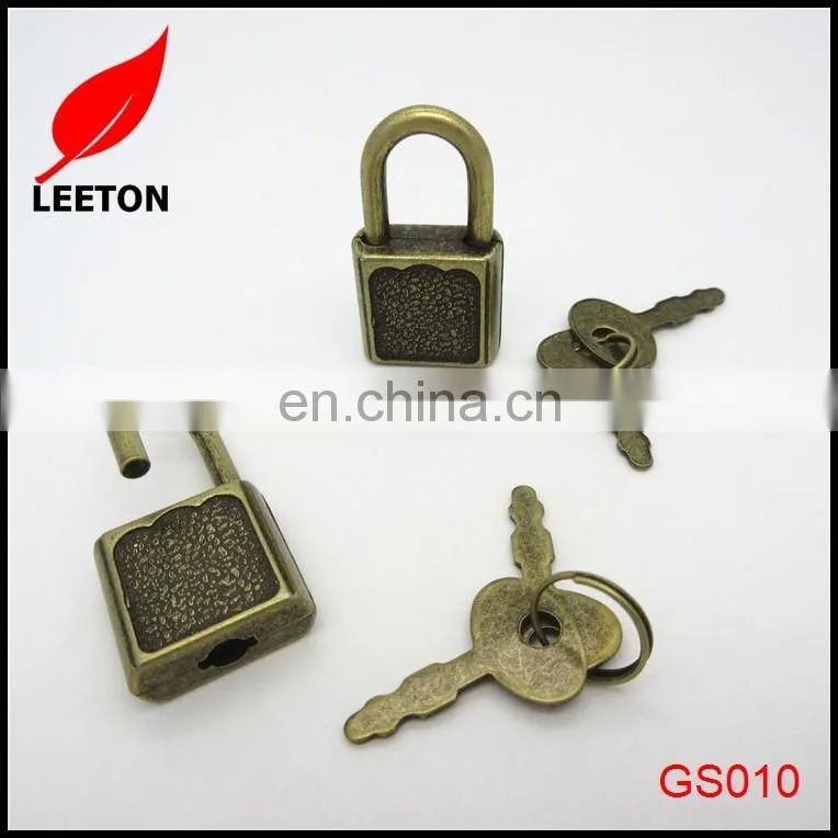 Anti-brass colored jewelry box padlock