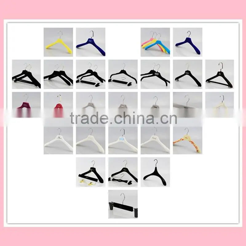 popular velvet flocking hanger with custom velvet color for people