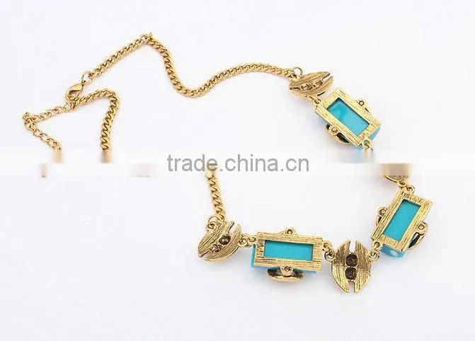 Fashion New Design Personality Metal Geometry Pendant Necklace Jewelry Set