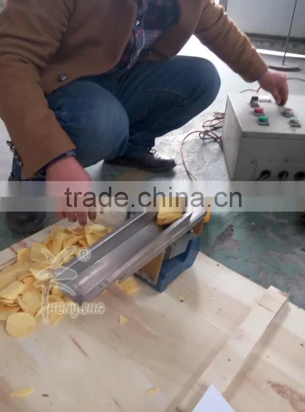 Micro electromagnetic linear vibrator feeder