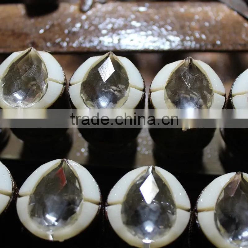 Fashion cheap clear crystal beads in bulk