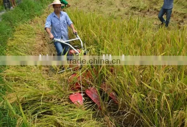 new condition hand type price of wheat harvester mini wheat harvester small wheat combine harvester