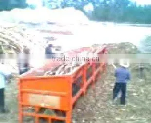 Bark stripping machine in the forest industry