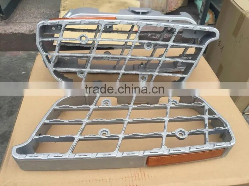 Dongfeng Truck Cabin Parts LowerLeft Right Foot Pedal 8405310-C0100 for Dongfeng Kinland