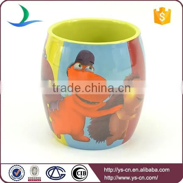 YSm0026 Light green glazed chunky mug with cute cartoon