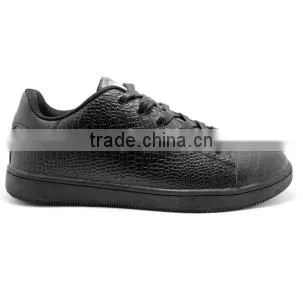 Brand leather sneaker shoe factory surplus stock for man