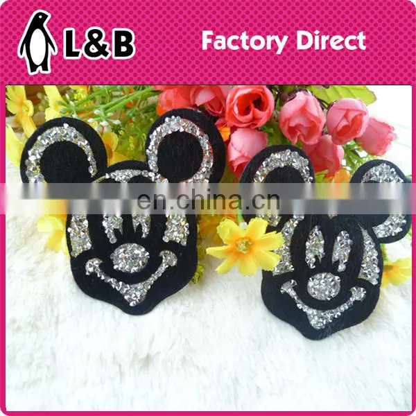 2016 new design fashion popular hot fix rhinestone motif