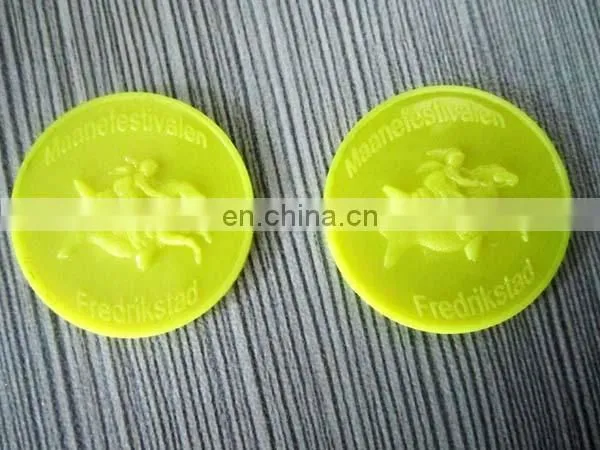 Chirstma gifts embossed plastic token coin