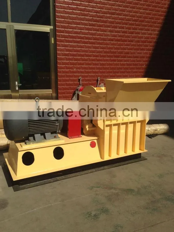 straw hammer mill/ wood sawdust making machine YULONG brand