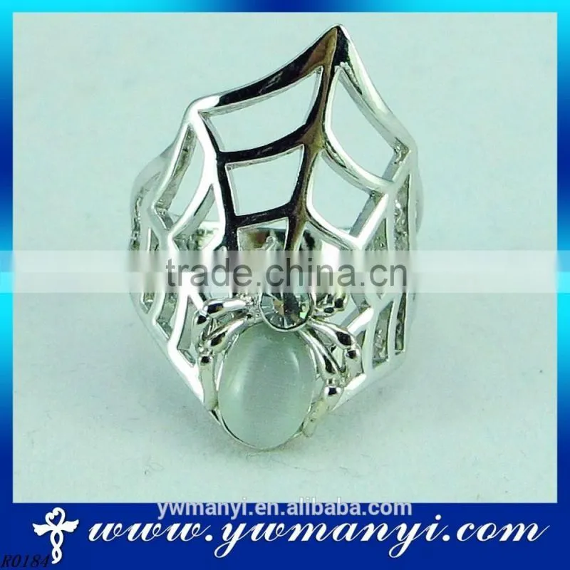 Fashion design diamond opal decoration special white alloy spider ring R0184