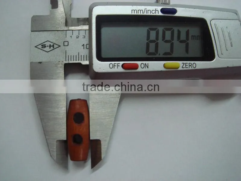 2014 hot sale 2 holes horn wood button