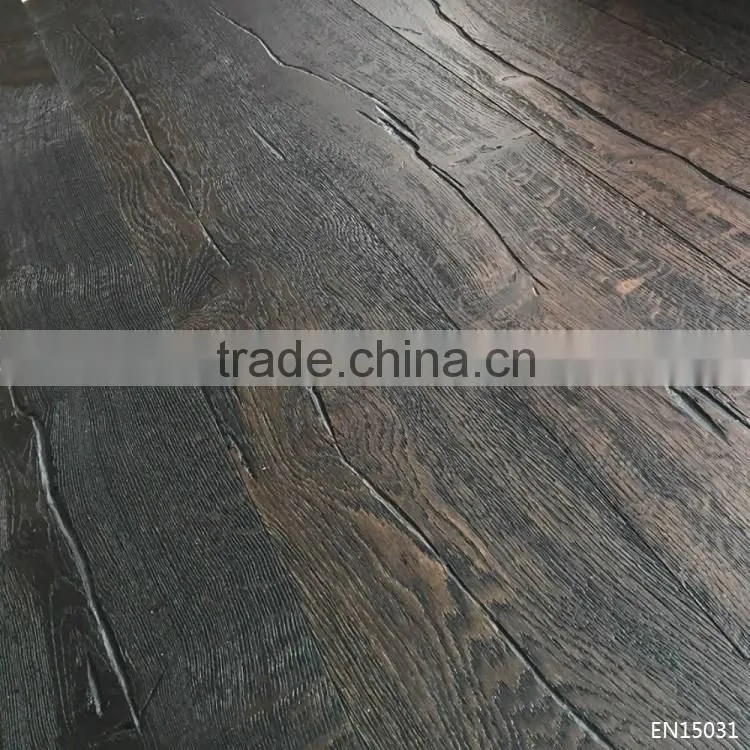 Antique Style Distressed CED Grade Oak Engineered Wooden Floor