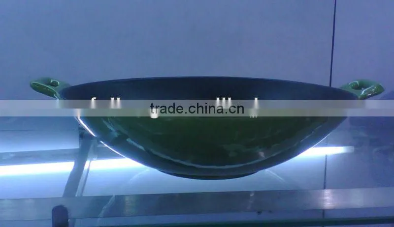 cast iron wok