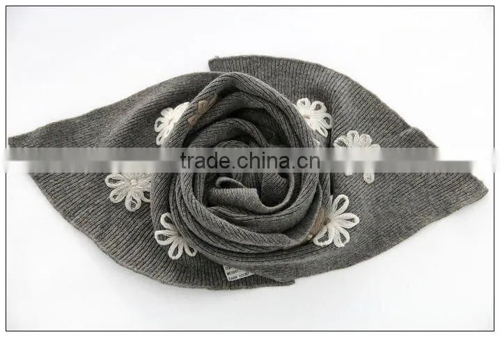 100% wool scarf