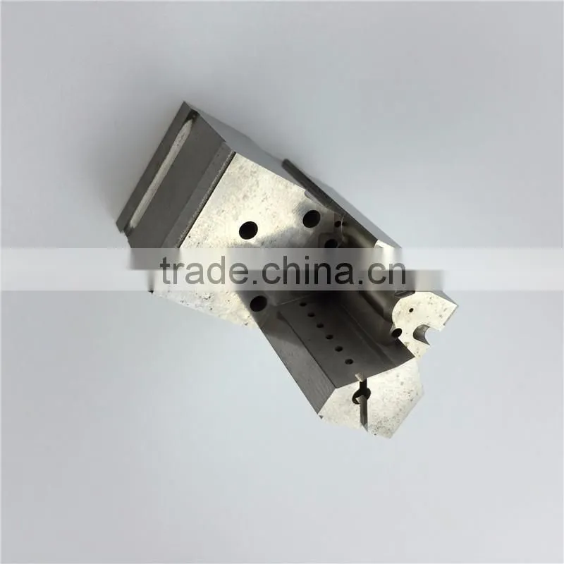 2016 High quality Precise Inject Mould Injection Mould Parts