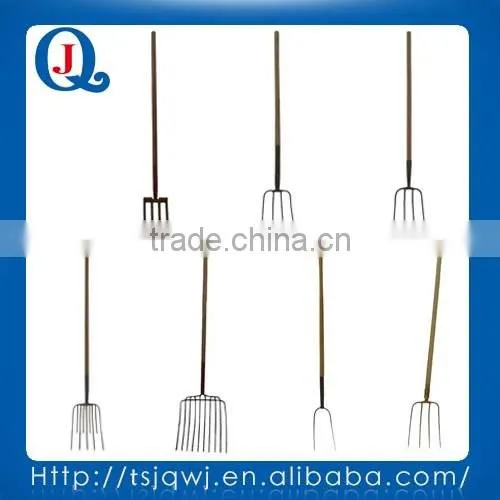 Farm and garden digging fork with wooden handle, steel handle or fiber glass handle