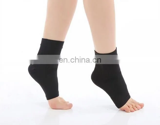 Plantar Fasciitis Sock, Compression Socks for Men Women Nurses Runners Ankle Sleeve for Arch and Heel Pain and Support#YLW-06