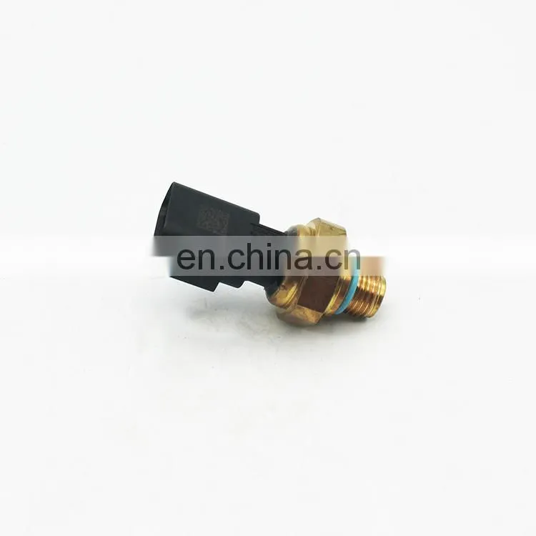 Truck Diesel Engine Parts Fuel Sensor Oil Pressure Sensor 4921517