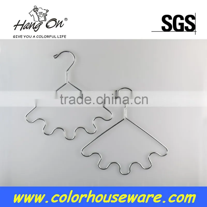 Special wire scarf hanger