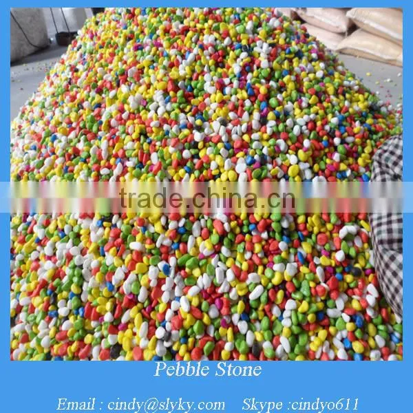 Decorative artificial coloured sand