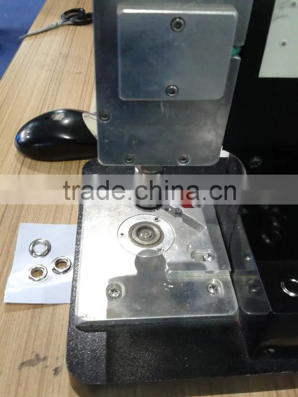 Automatic Eyelet Machine
