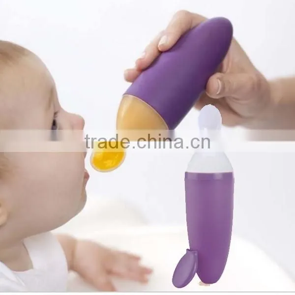 Wholesale OEM Silicone Baby Bottle Spoon With Storage Cap Easy For On-the-go Baby Accessories