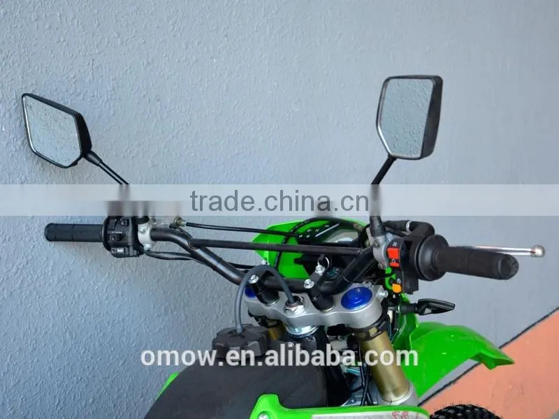 4 Stroke Engine Type and Chain Drive Transmission System Dirt Bike