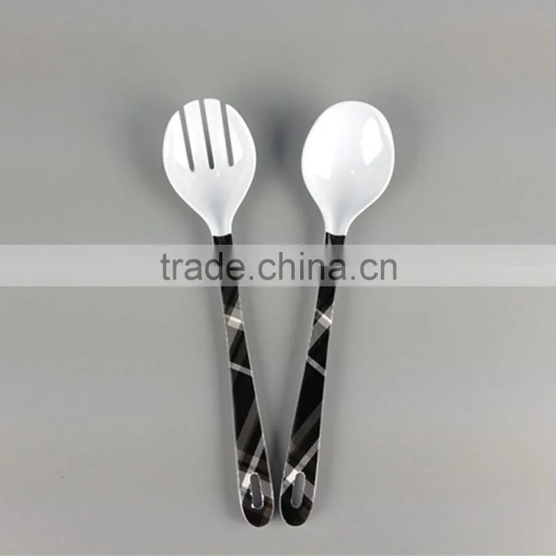 Different size fashion style durable plastic melamine salad spoon