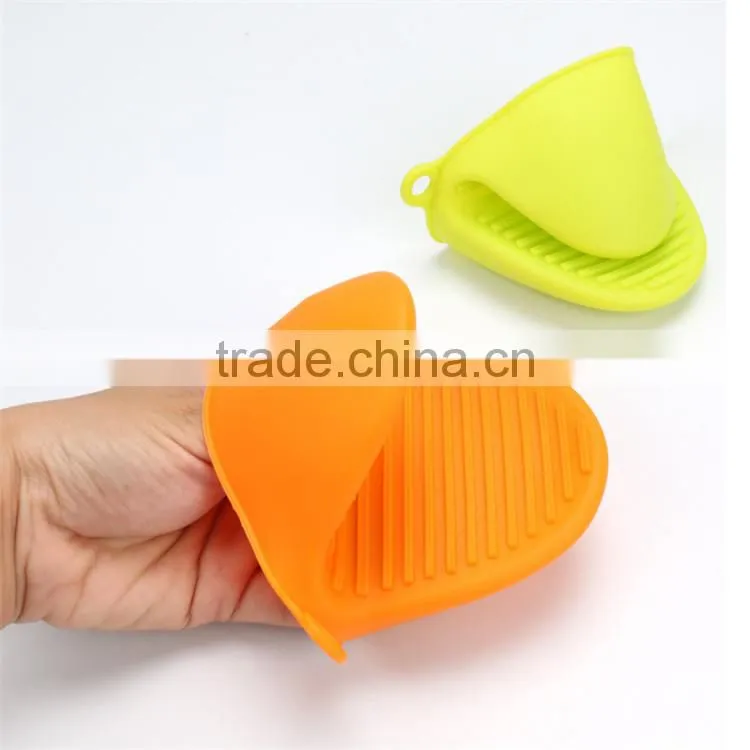 wholesale cheap good quality Heat proof microwave Food grade silicone oven mitt oven glove