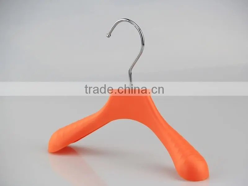 colorful childern plastic hanger with cheap price for kids
