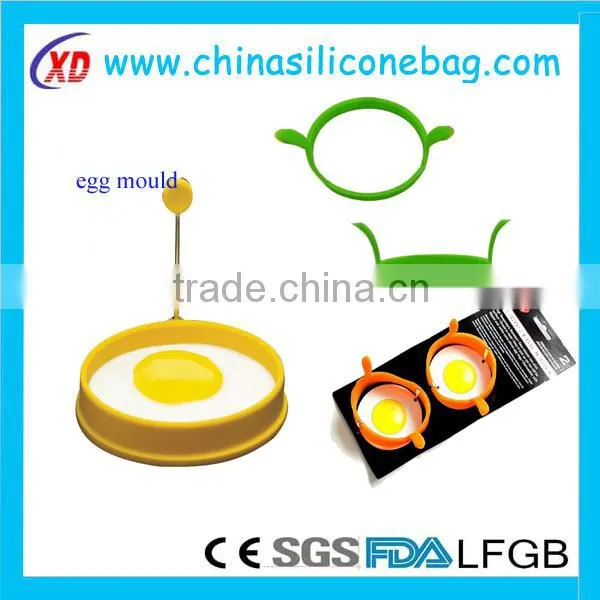 colorful silicone egg