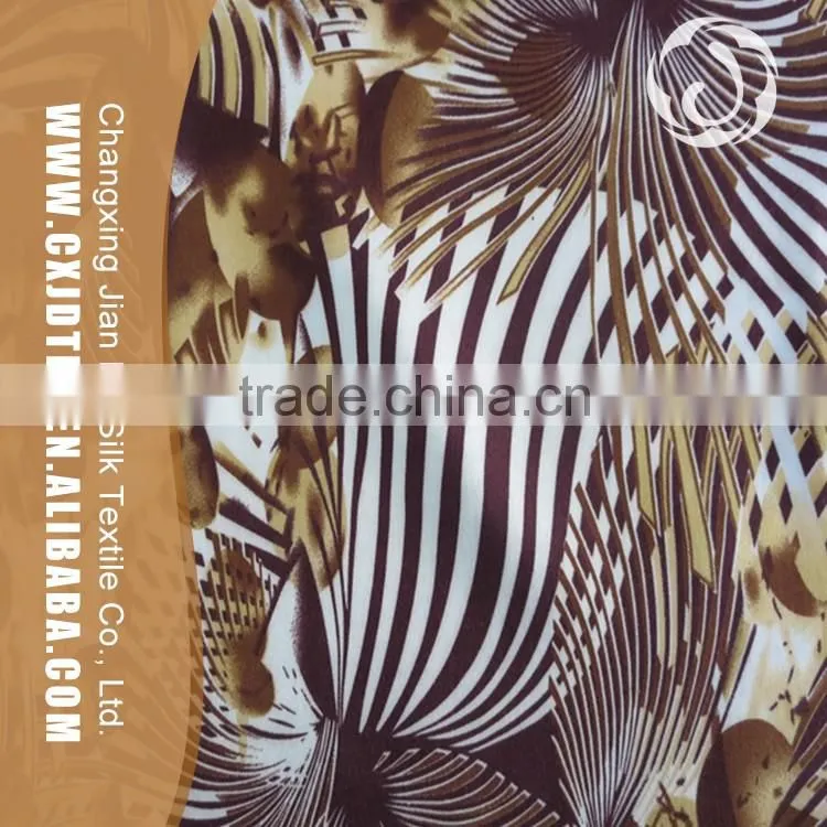 Fashion woven women garment 100% spun rayon printed fabric