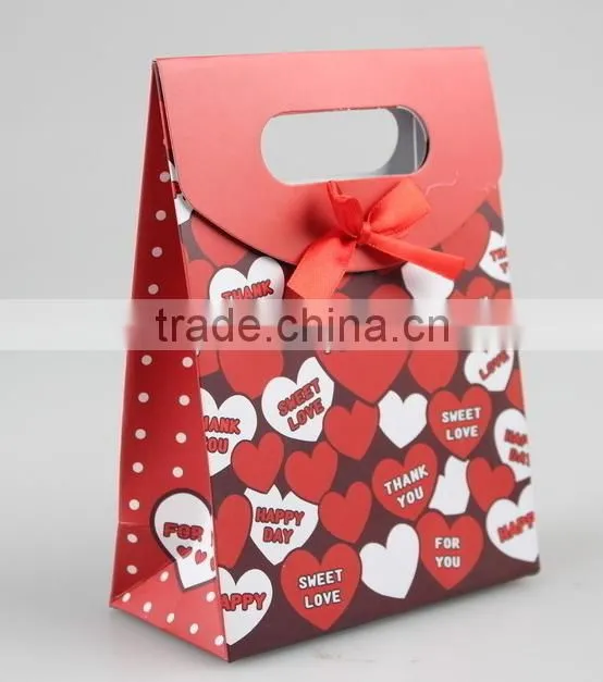 Fancy paper gift bag for tea