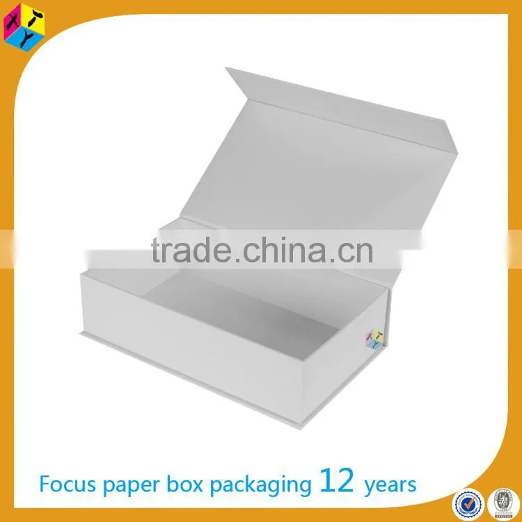 white square paper box packaging how to pack a scarf