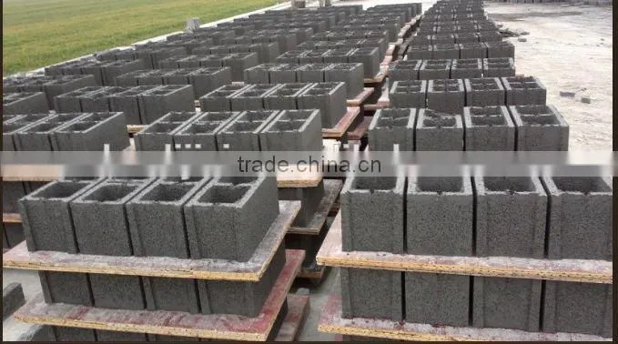 QT4-23 best popular new product vibrated block making machine