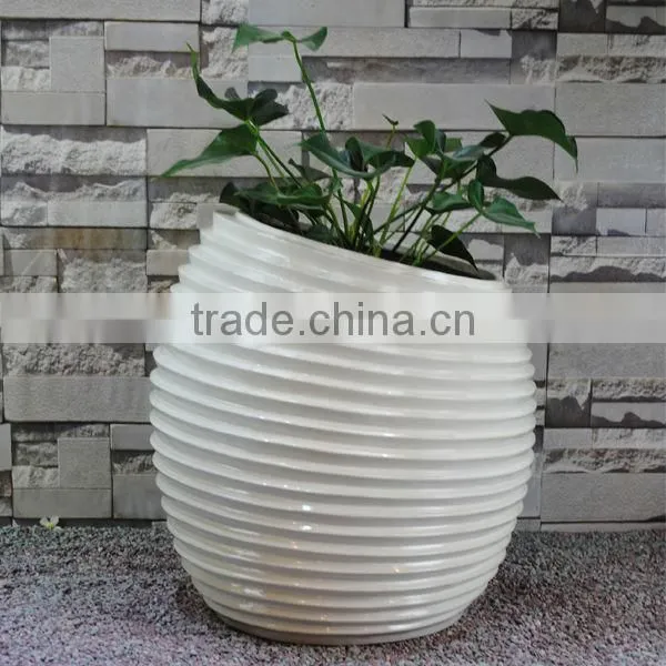 Sphere Fiberglass Planter