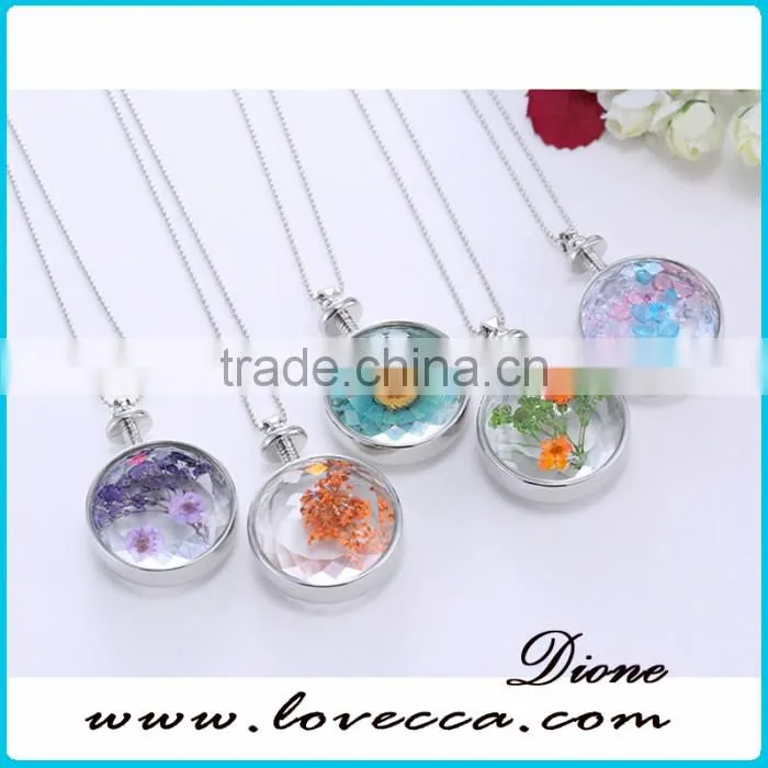 2017 Wholesale New Design Heart Real Dry Flower Glass Necklace